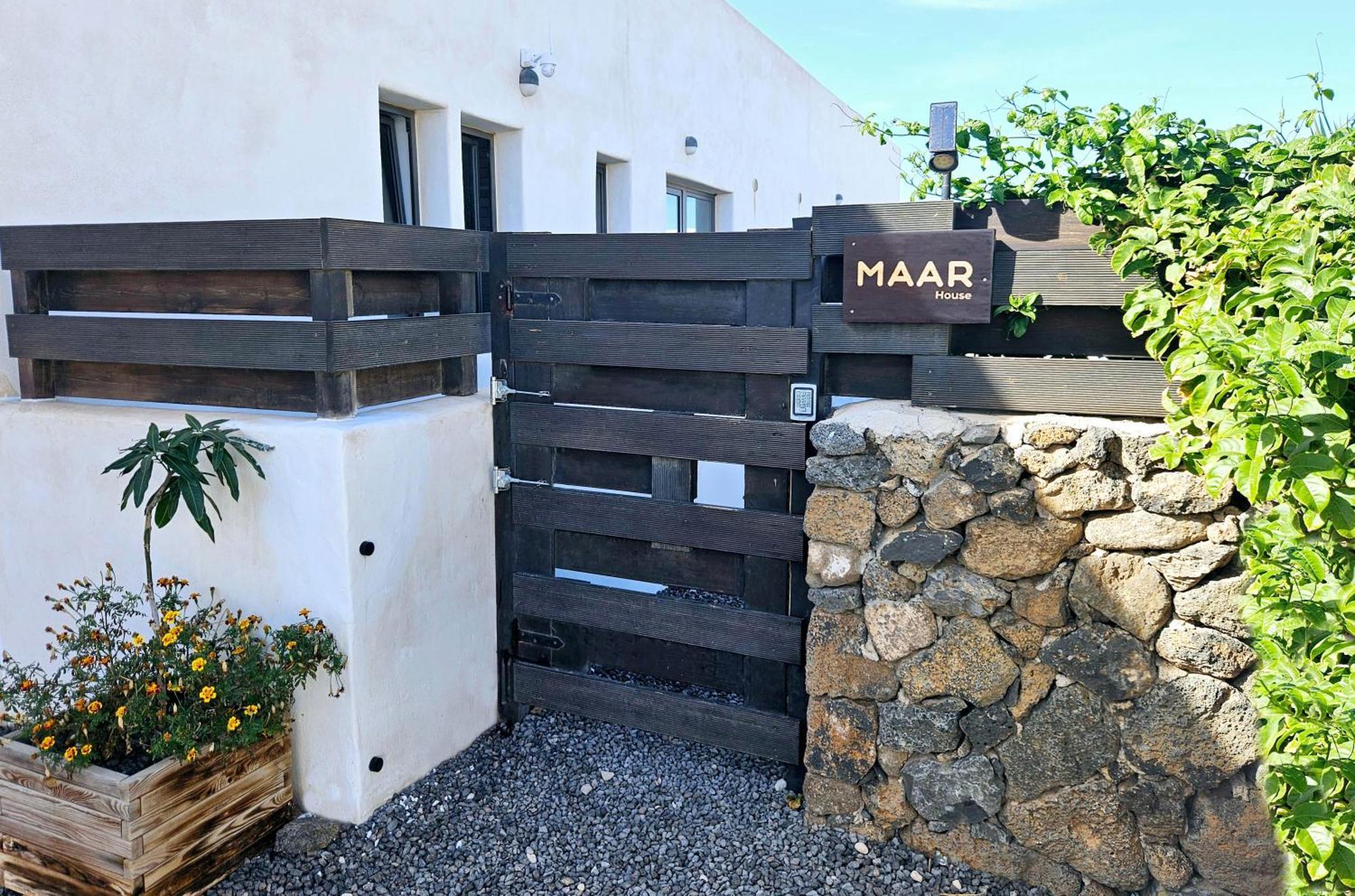 Maar House Lajares Hotel Exterior photo
